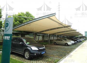 安全出行，良心護(hù)車--上海示一膜結(jié)構(gòu)有限公司停車棚