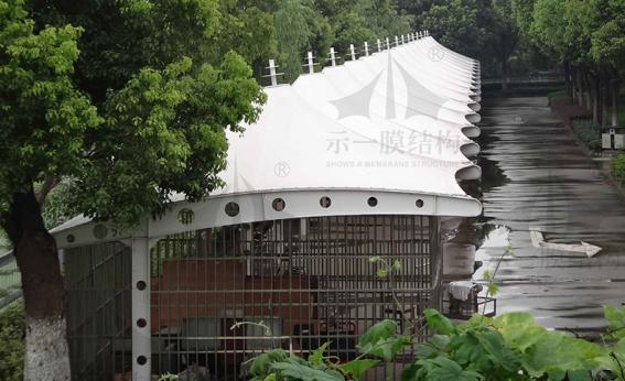 上海司法警官學校膜結(jié)構(gòu)車棚